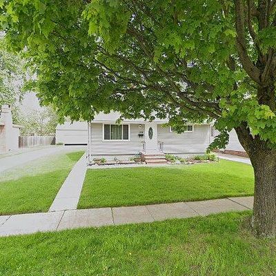 324 Paul St, Bedford, OH 44146