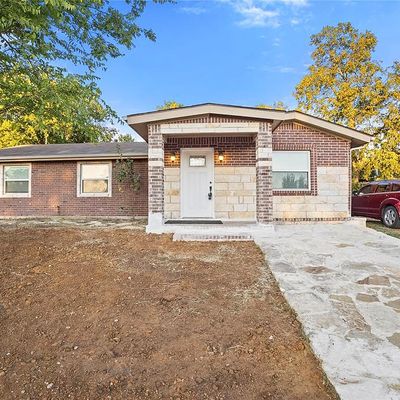 4800 Marshall St, Forest Hill, TX 76119