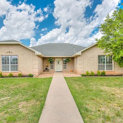 4929 Royal Oak Dr, San Angelo, TX 76904