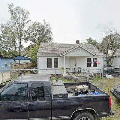 409 W 62 Nd St, Savannah, GA 31405