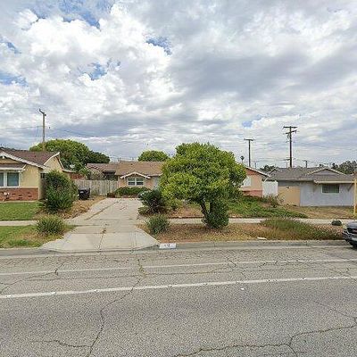 412 E Avenida De La Merced, Montebello, CA 90640