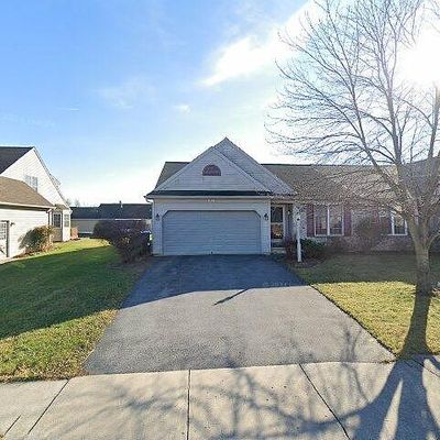 4196 Green Park Dr, Mount Joy, PA 17552