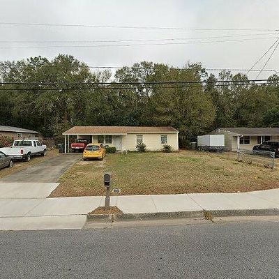 5636 Avondale Rd, Pensacola, FL 32526