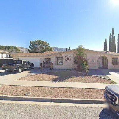 6212 Pino Real Dr, El Paso, TX 79912