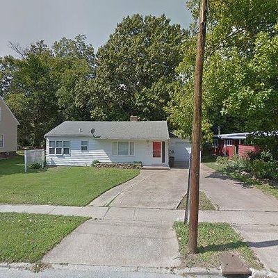 516 S Forest Ave, Carbondale, IL 62901