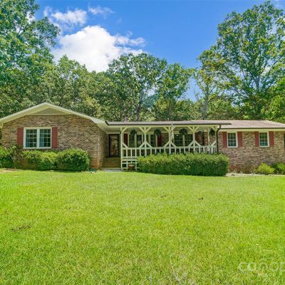 5217 Davis Rd, Waxhaw, NC 28173