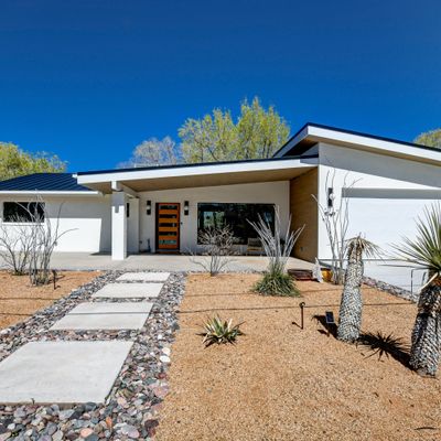 8 Bar Heart Dr, Prescott, AZ 86301