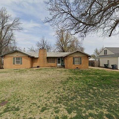 814 W Illinois Ave, Enid, OK 73701