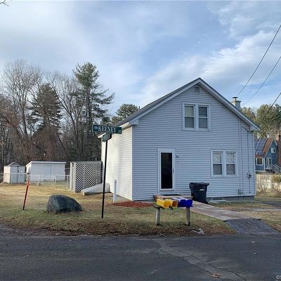 7 Keeney St, Ellington, CT 06029