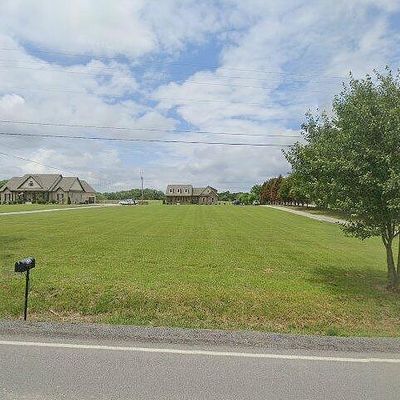 733 New Deal Potts Rd, Portland, TN 37148