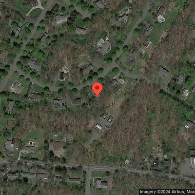 733 Rivenwood Rd, Franklin Lakes, NJ 07417