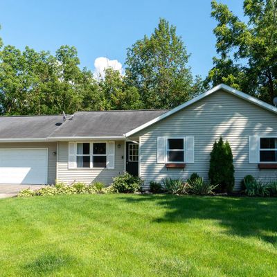 W3273 S Lakeshore Dr, Lake Geneva, WI 53147