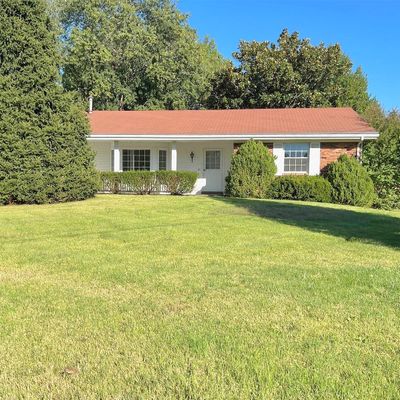 1 Sennawood Dr, Fenton, MO 63026