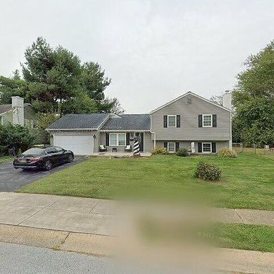 10 Cynthia Rd, Newark, DE 19702