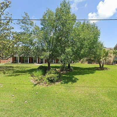 10 E 52 Nd St, Gulfport, MS 39507