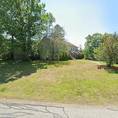 10 Stillwater Cir, Rochester, NH 03839