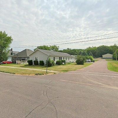 100 Greer St E, Kasota, MN 56050