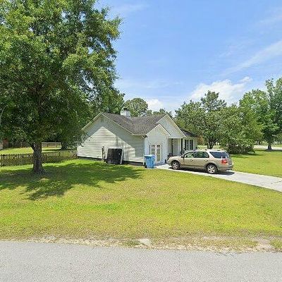 100 Live Oak Dr, Jacksonville, NC 28540