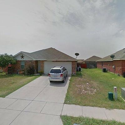 100 Pintail Ln, Sanger, TX 76266