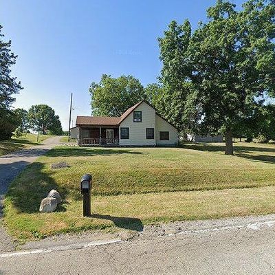 1004 E Hibbard Rd, Owosso, MI 48867