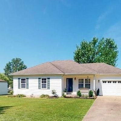 1005 N 41 St St, Nixa, MO 65714