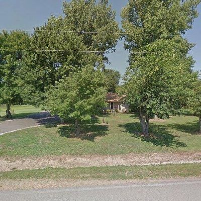 1005 Willoughby Rd, Paris, TN 38242