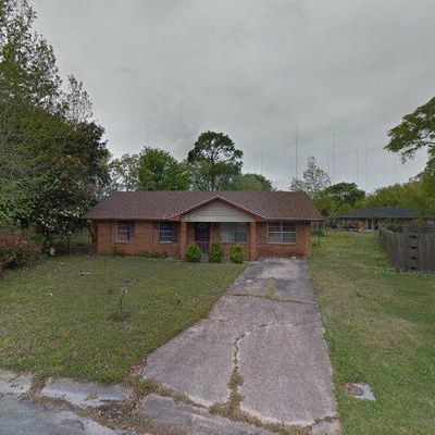 1006 Patricia Dr, Gulfport, MS 39503