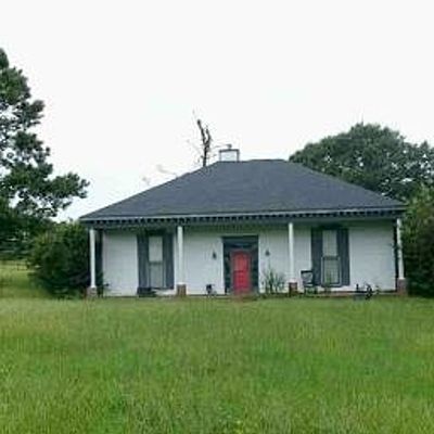 101 Kingsland Rd, Hawkinsville, GA 31036