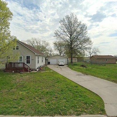 1010 N 17 Th St, Chariton, IA 50049