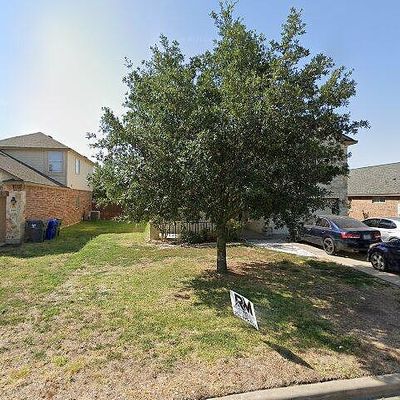 10124 China Creek Dr, Waco, TX 76708