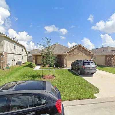 10138 Larch Creek Ct, Houston, TX 77044