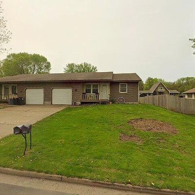 1015 James St, Prescott, WI 54021