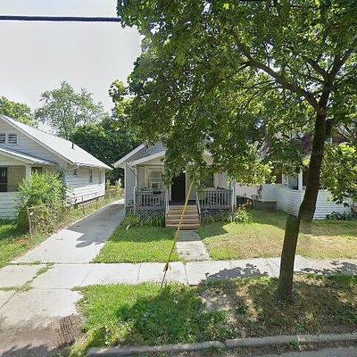 1017 S Holmes St, Lansing, MI 48912