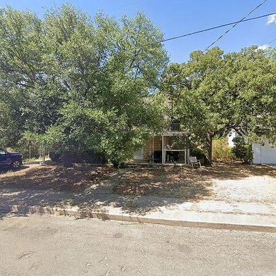 1107 Pleasant St, Gatesville, TX 76528