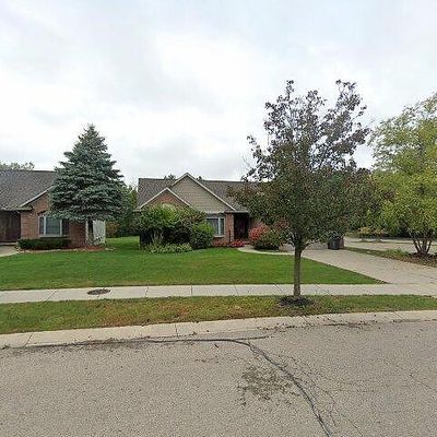 1119 Fairway Dr, Pontiac, MI 48340