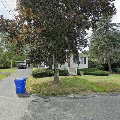 112 Fremont St, Taunton, MA 02780