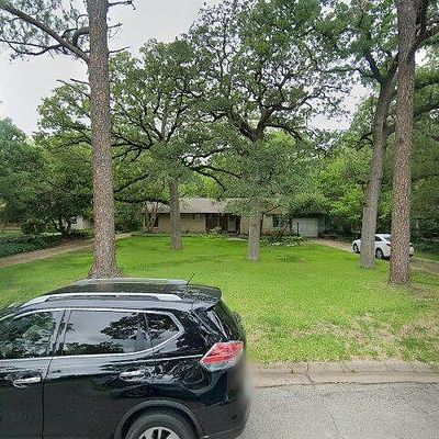 1124 Woodland Dr, Arlington, TX 76012