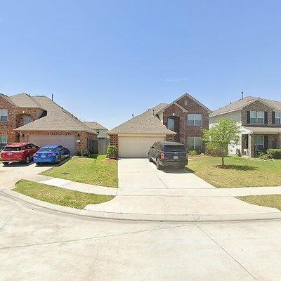 114 Dellwood Ct, La Marque, TX 77568