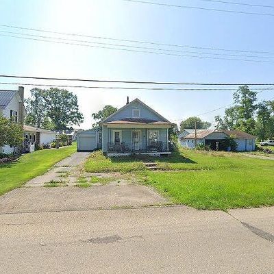 114 N Market St, Holmesville, OH 44633