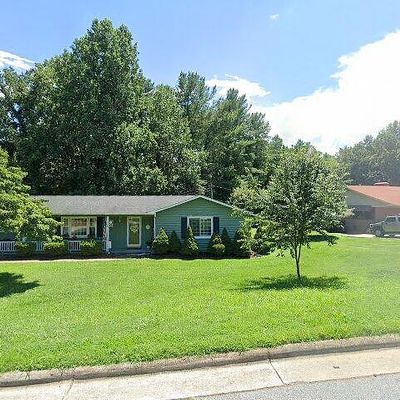 116 Eastwood Park Dr Se, Lenoir, NC 28645