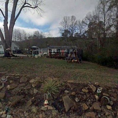 116 Ford Ave, Harriman, TN 37748