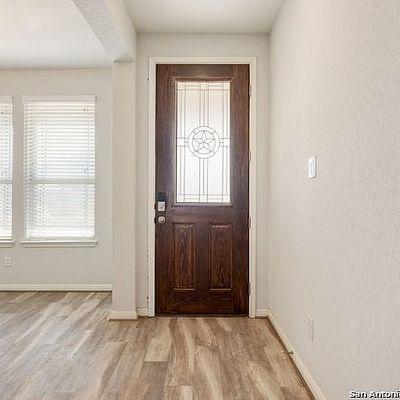 11643 Troubadour Trl, San Antonio, TX 78245