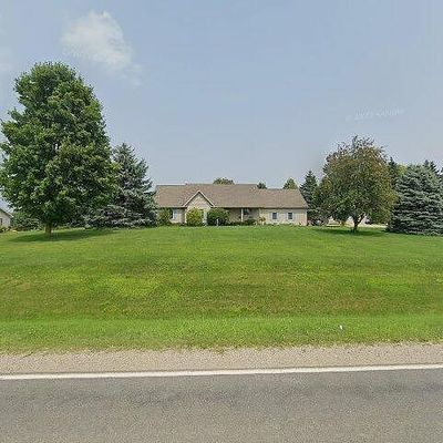 1167 E Blanchard Rd, Shepherd, MI 48883