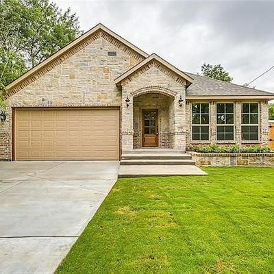 120 Avenue F, Joshua, TX 76058