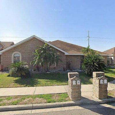 1204 S Diplomat Dr, Pharr, TX 78577