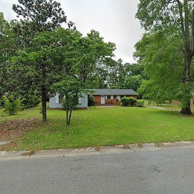 1205 Charles Dr, Laurinburg, NC 28352