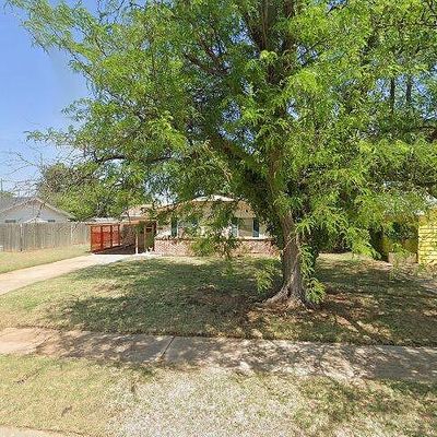 1212 Cedar Pl, Woodward, OK 73801