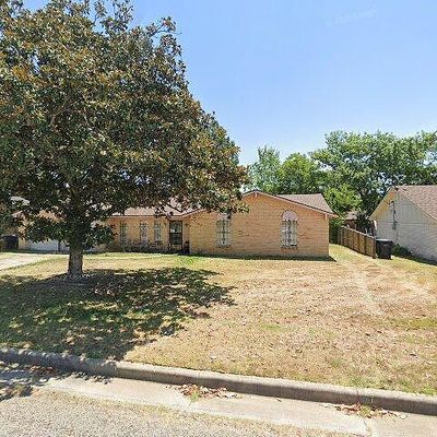 1212 John St, Longview, TX 75602