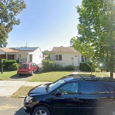 12137 237 Th St, Rosedale, NY 11422