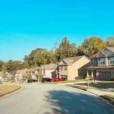 12148 Flannery Ln, Hampton, GA 30228